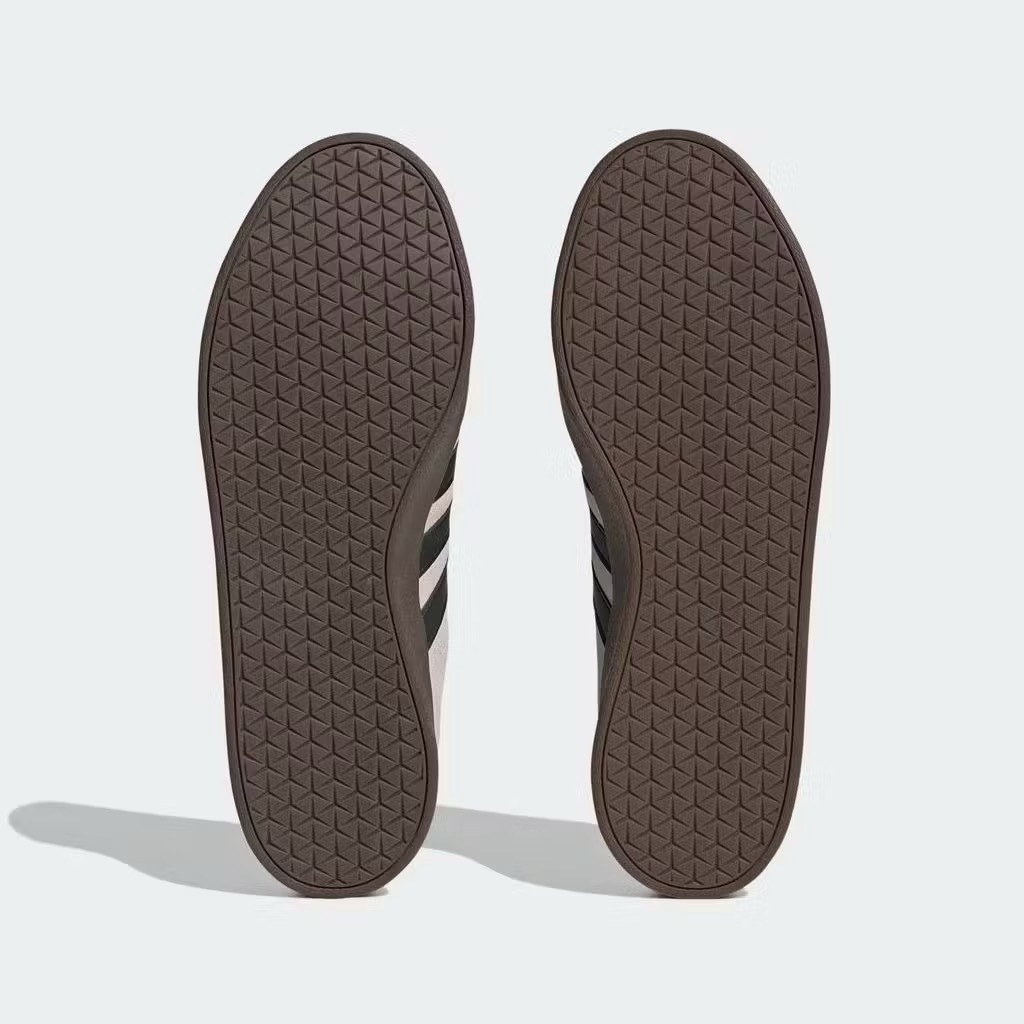 VL COURT 2.0 Grey One HQ1802