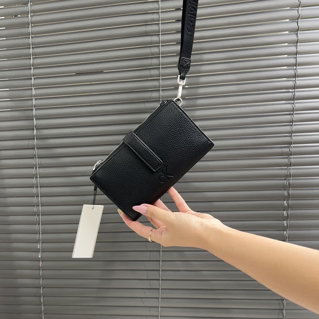 Ví Calvin Klein All Day Phone Wallet Black RTCO19735 0985 010
