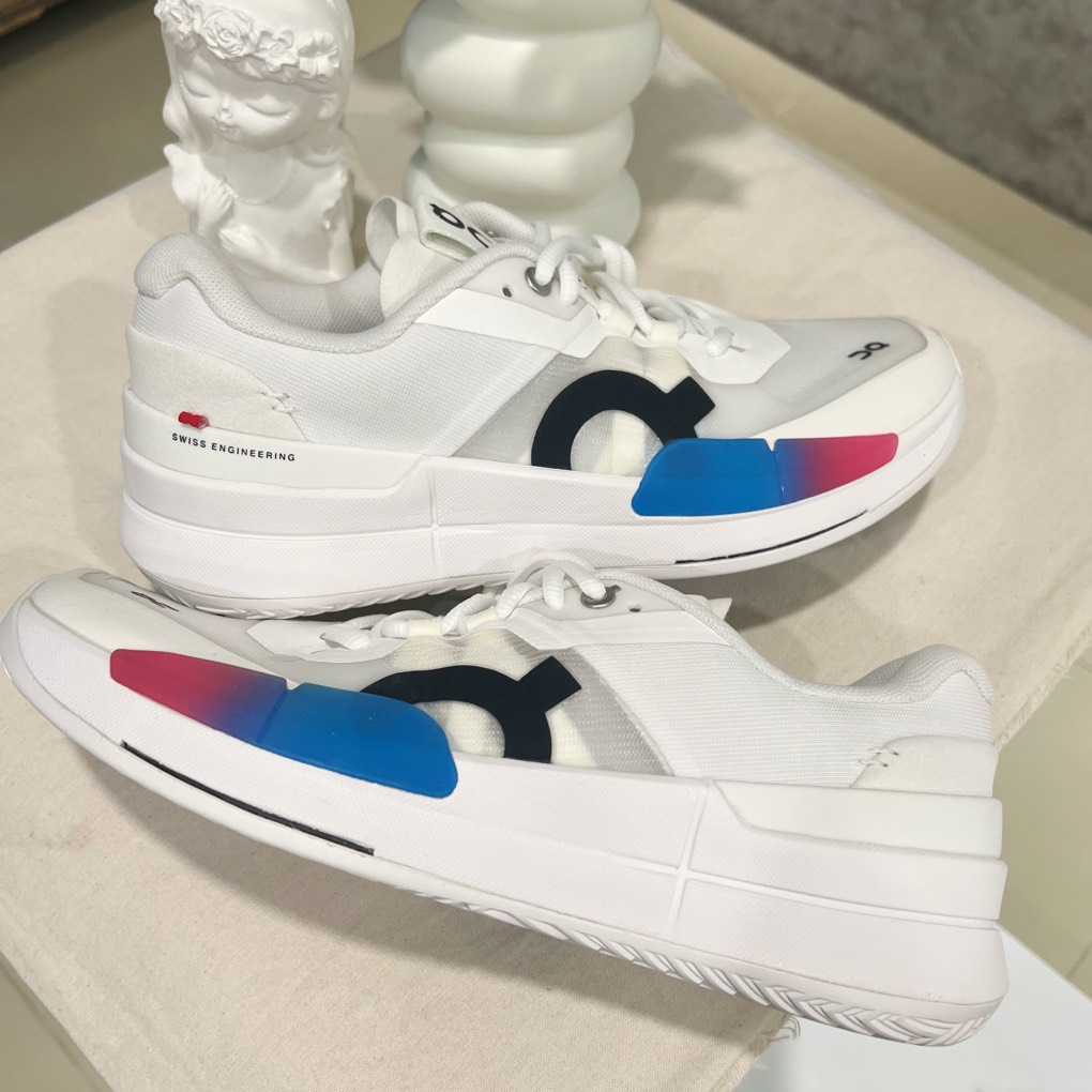 On The Roger Pro 2 ‘White Malibu’ (NO BOX) 3ME10302840