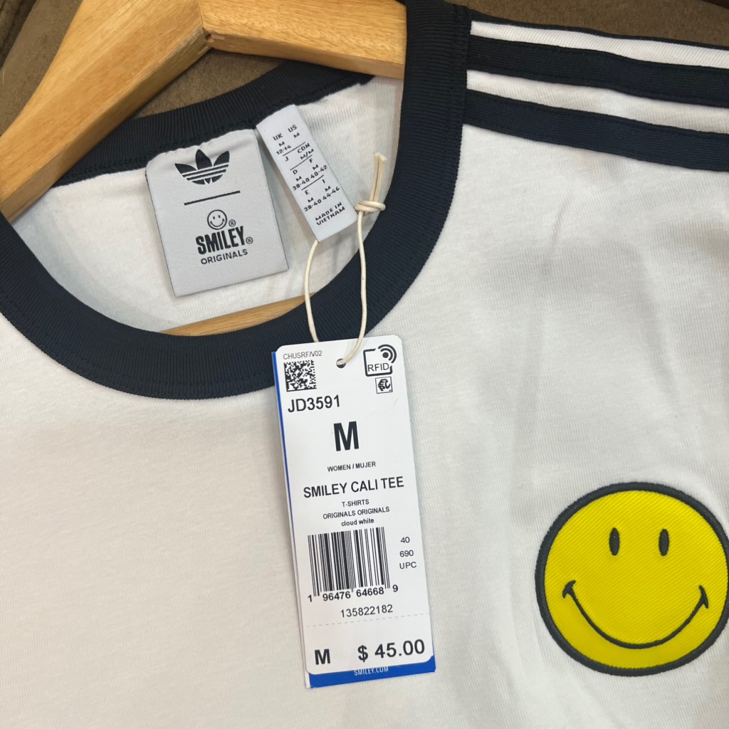 Áo adidas Nữ Smiley Cali Tee Cloud White JD3591