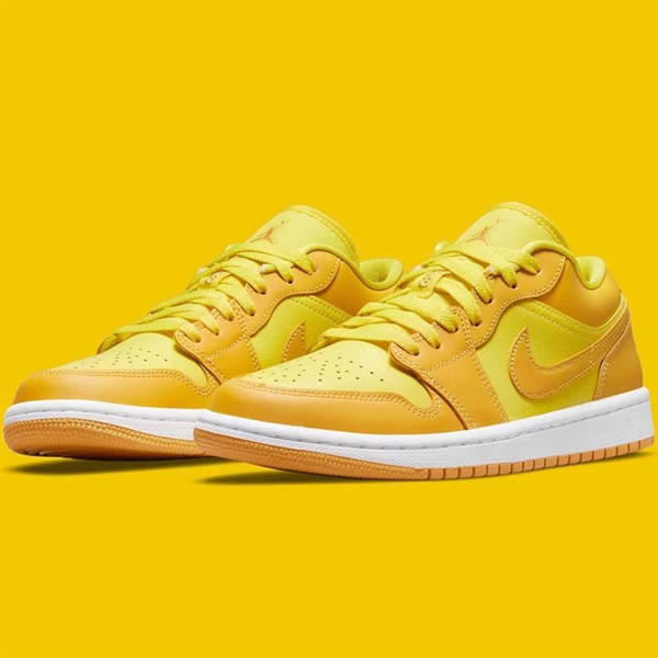 Jordan 1 LOW Yellow Strike DC0774 700