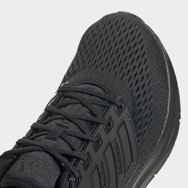 EQ21 Run All Black H00521