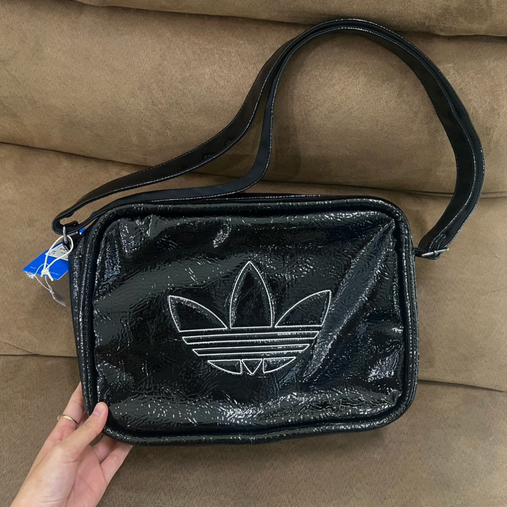 Túi adidas Airliner Premium Adicolor Black JD5558