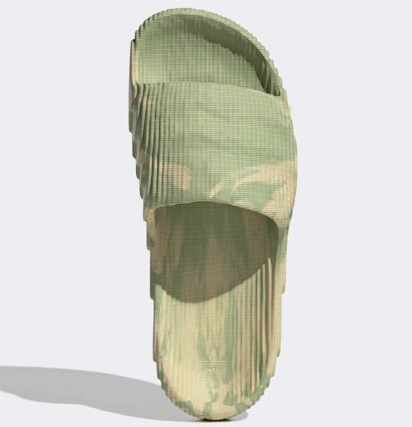 Dép Adilette 22 'Magic Lime Desert Sand' GY1597