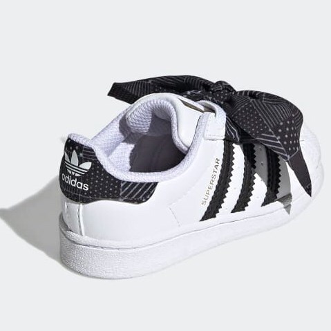 Superstar White Bow Black Q47379