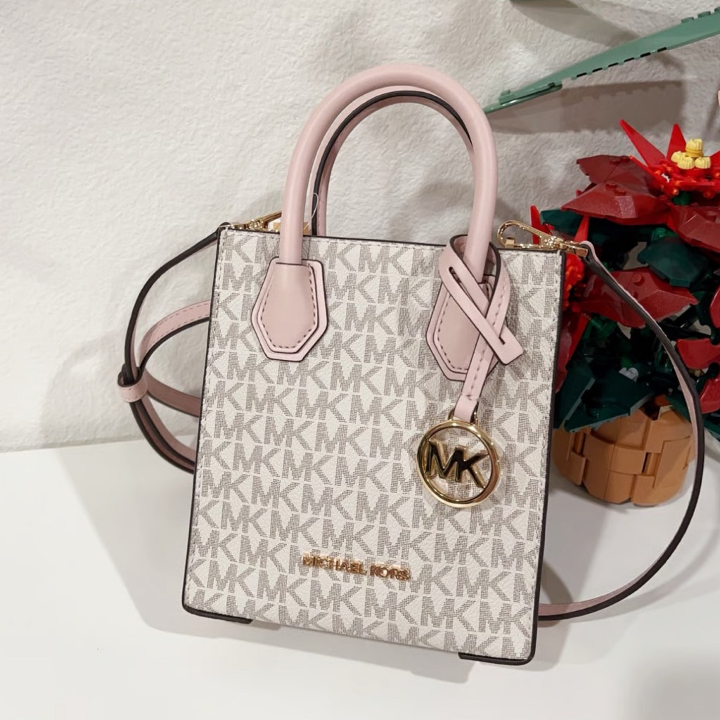 Túi Michael Kors Mercer Extra-Small Logo and Leather Rose Poudre Multi 35T1GM9C0I