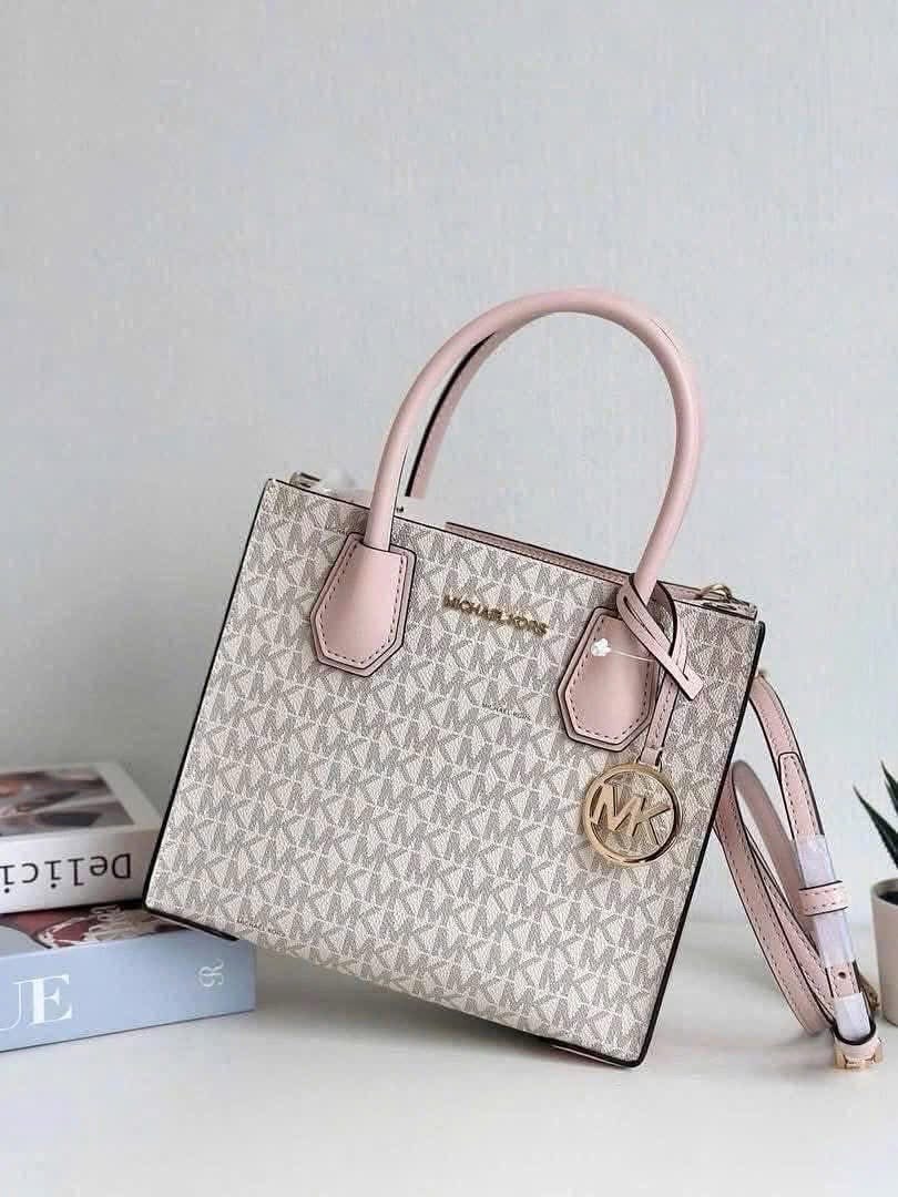 Túi Michael Kors Mercer Medium Logo and Leather Accordion Crossbody Bag Rose Poudre Multi 35S1GM9M2B