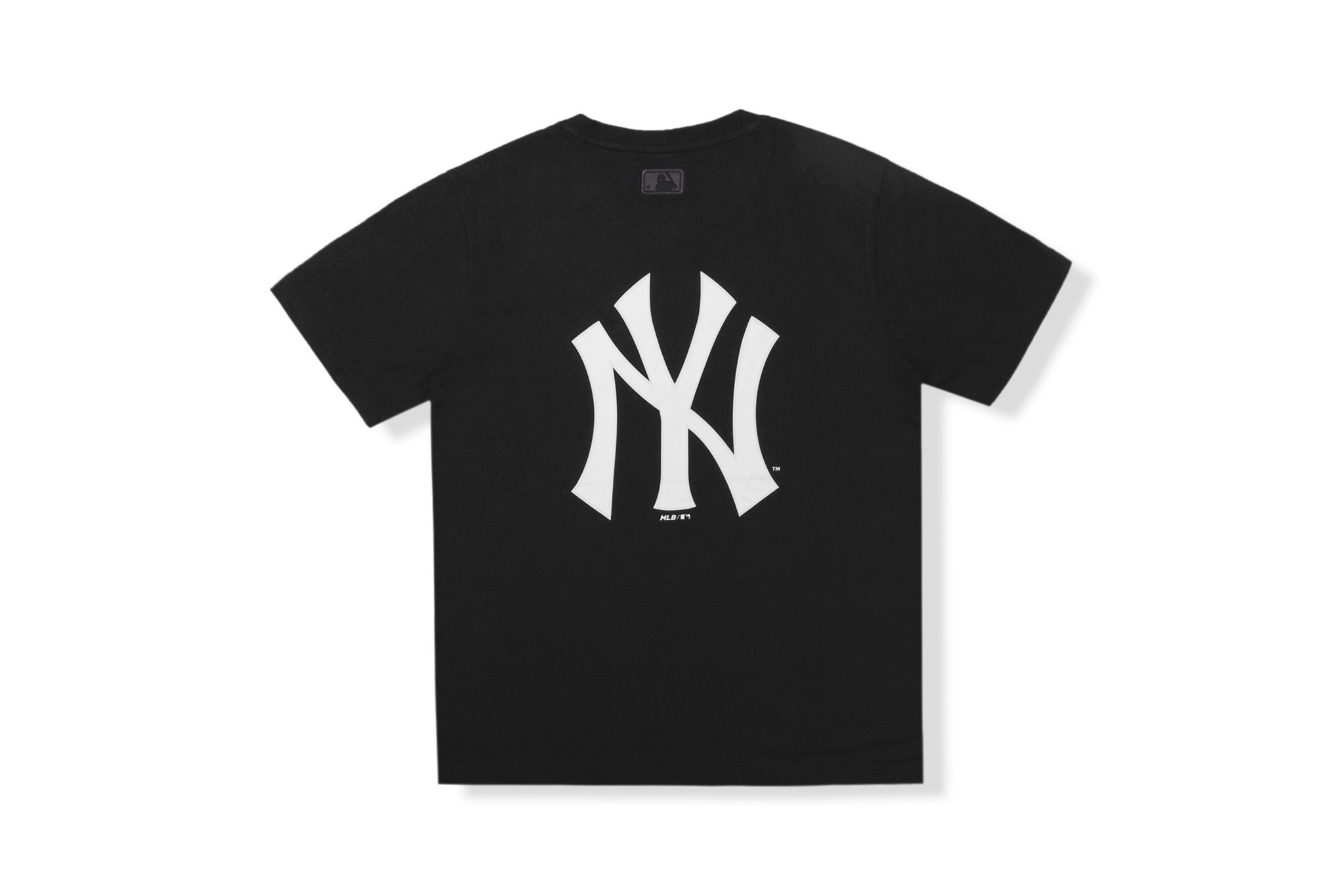 Áo MLB Black Logo Thêu NY 31TSS3931 50L