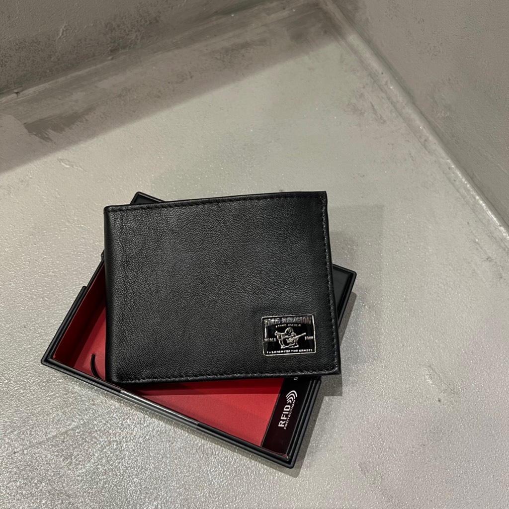 Ví True Religion Mens Leather Bifold Wallet Black TR202251