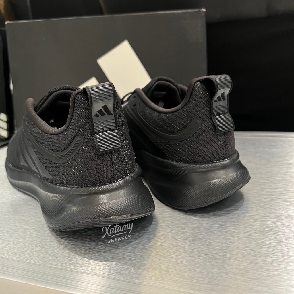 Runblaze All Black JP6931