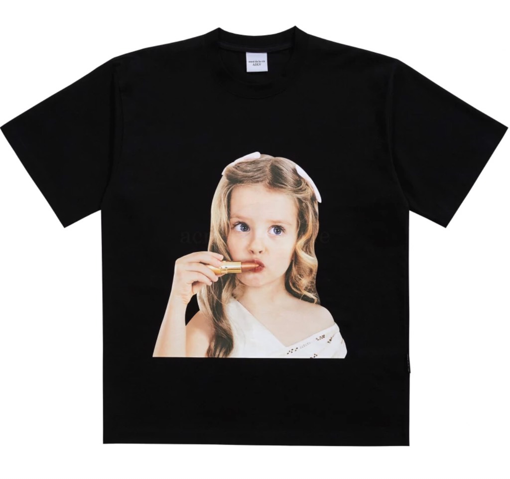 Áo ADLV Black Bé Gái Son Môi