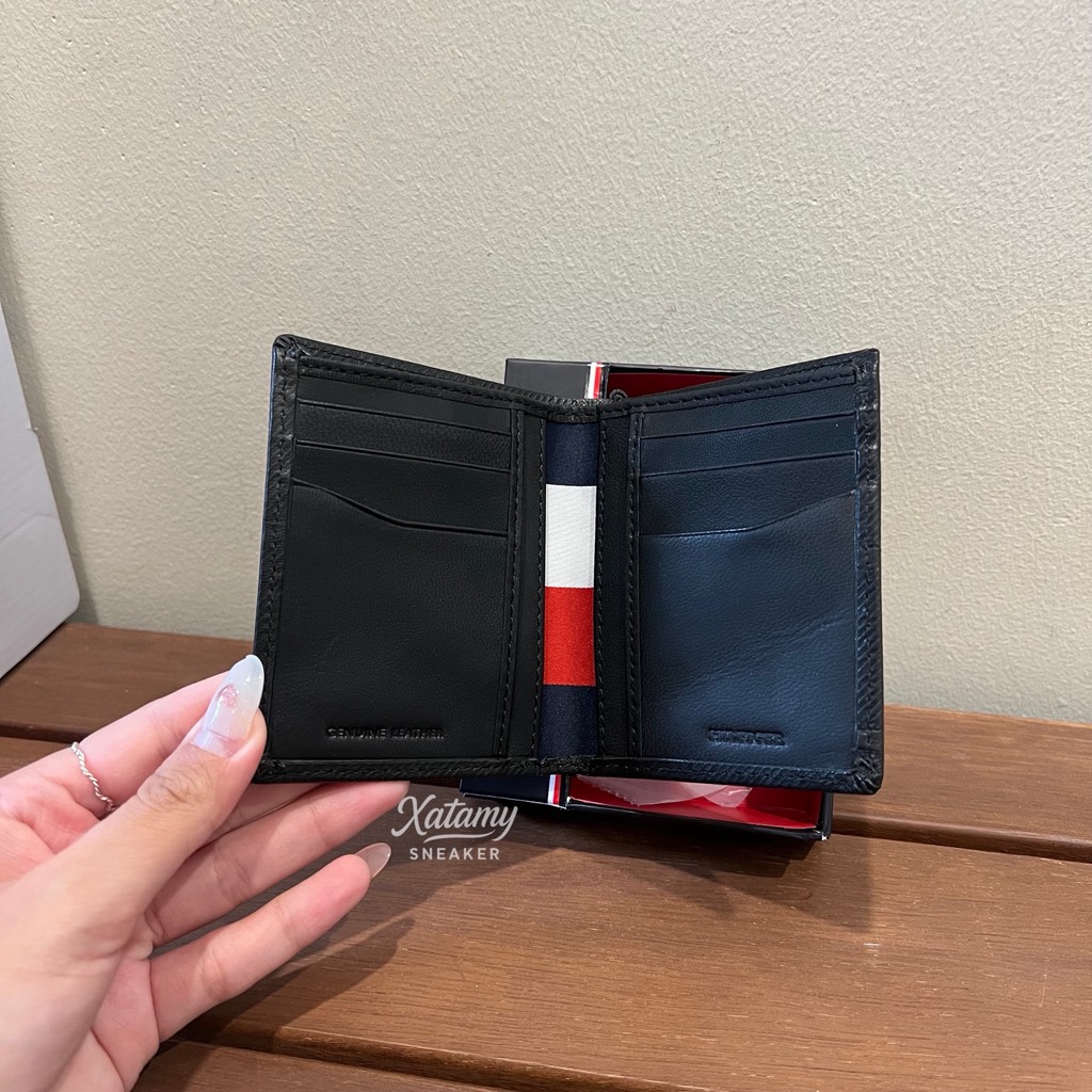 Ví Tommy Hilfiger Men's Doufold Black 31TL150006