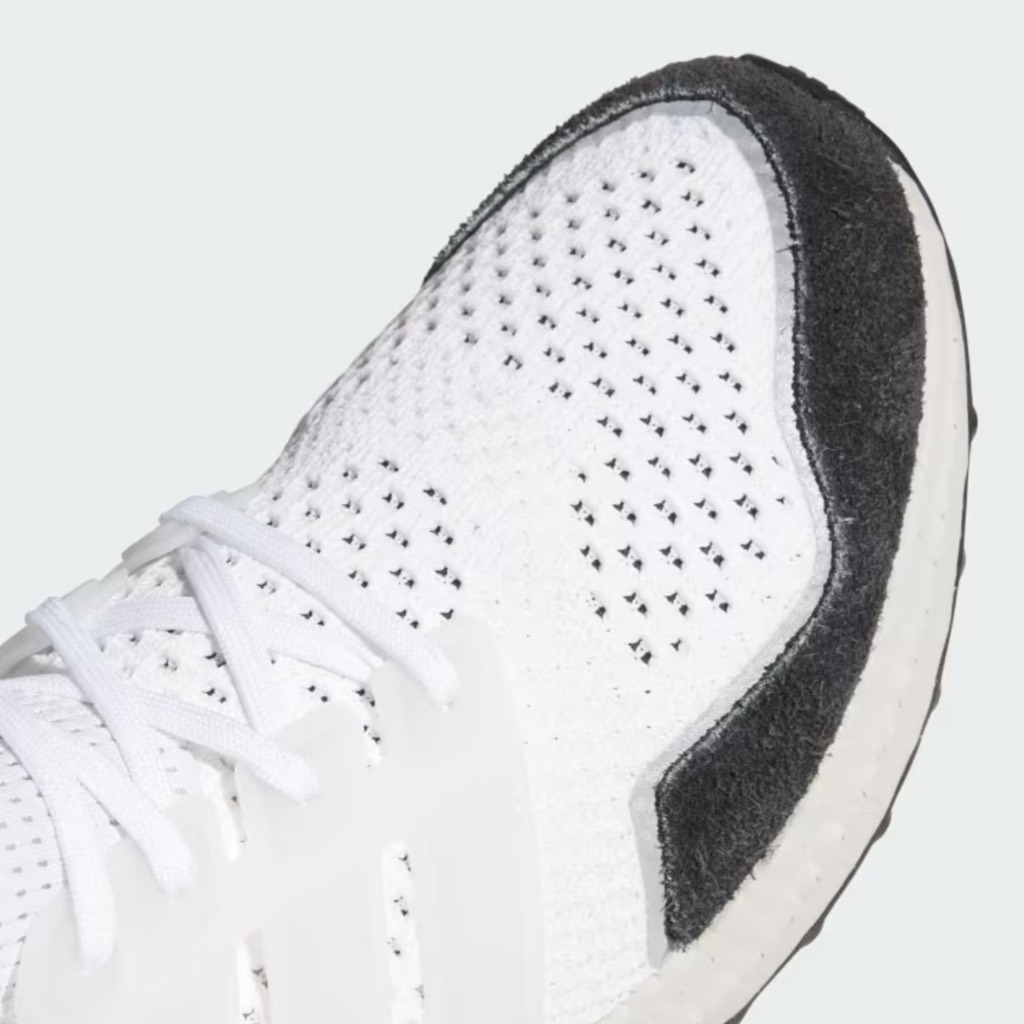 UltraBoost 1.0 Cloud White Core Black IH4927