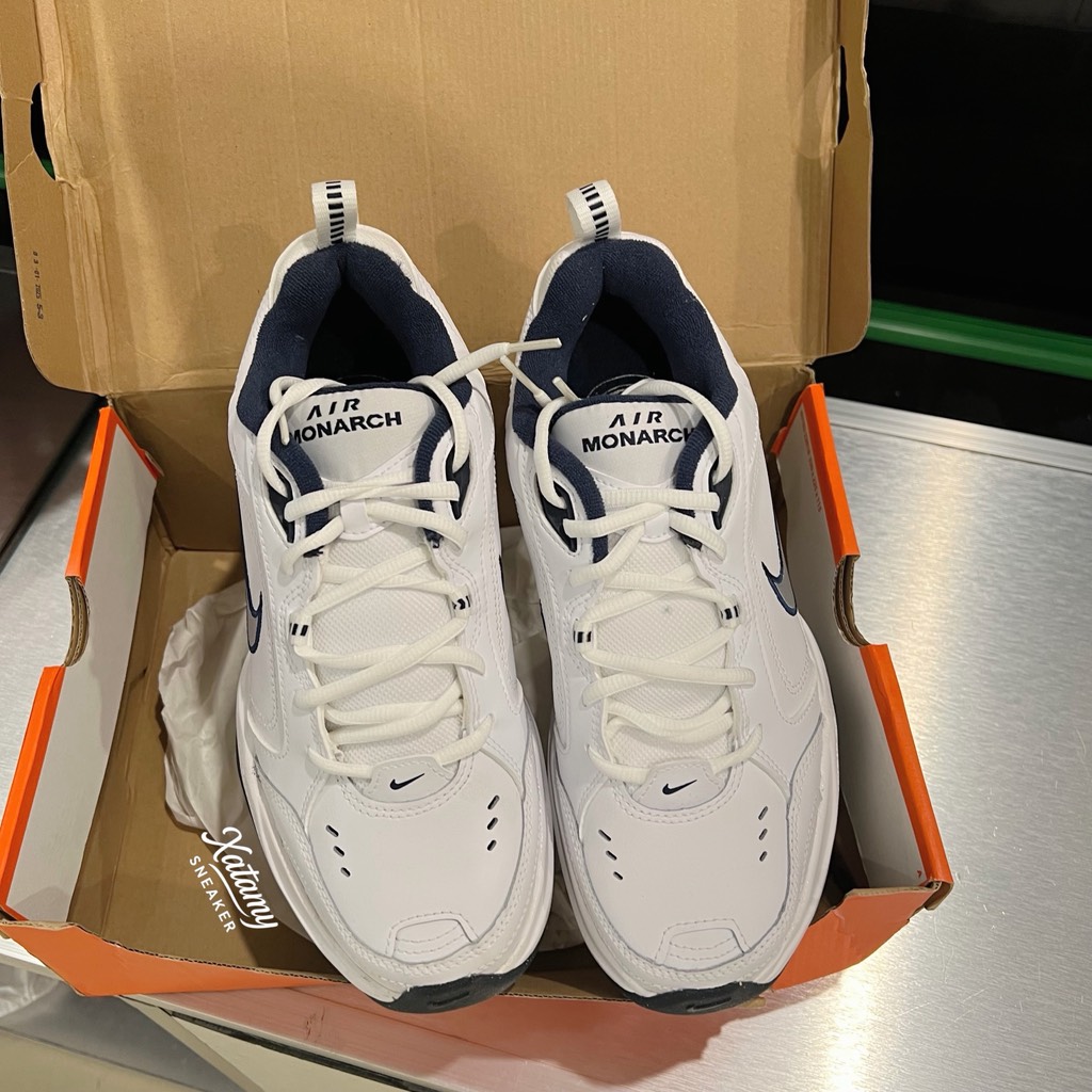 Nike Air Monarch IV White Metallic Silver 415445 102