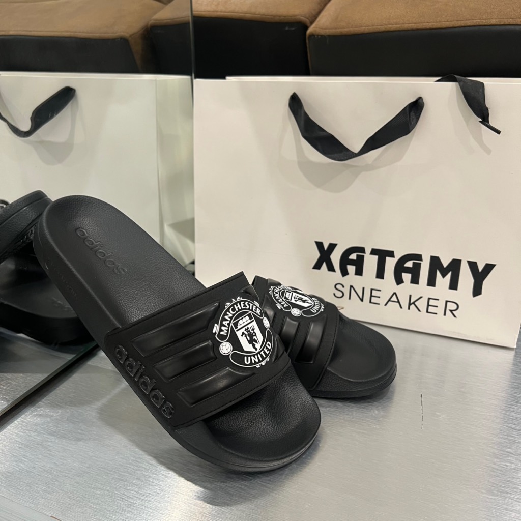 Dép Adilette Shower Manchester United Core Black HQ2591
