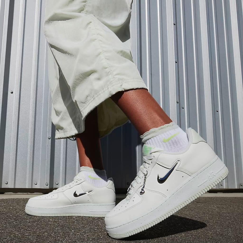 Nike Air Force 1 ’07 NN SE ‘Liquid Metal’ FN8540 100