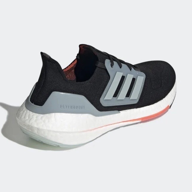 Ultraboost 22 Magic Grey GX3060