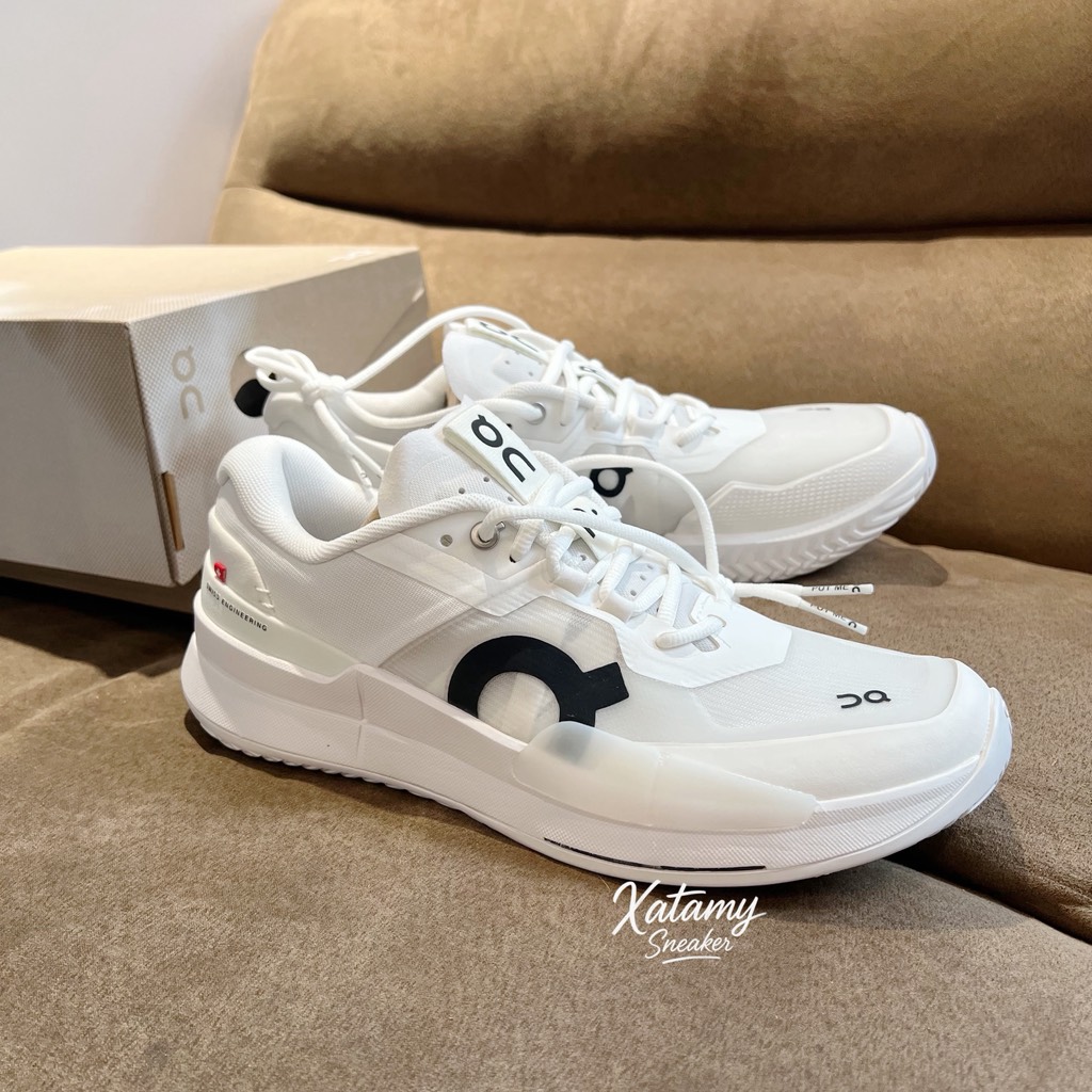 On The Roger Pro 2 All White 3ME10300108