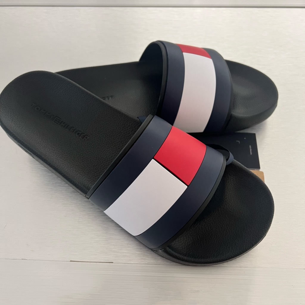 Dép Tommy Hilfiger Flag Pool Slide Black FM04263 001