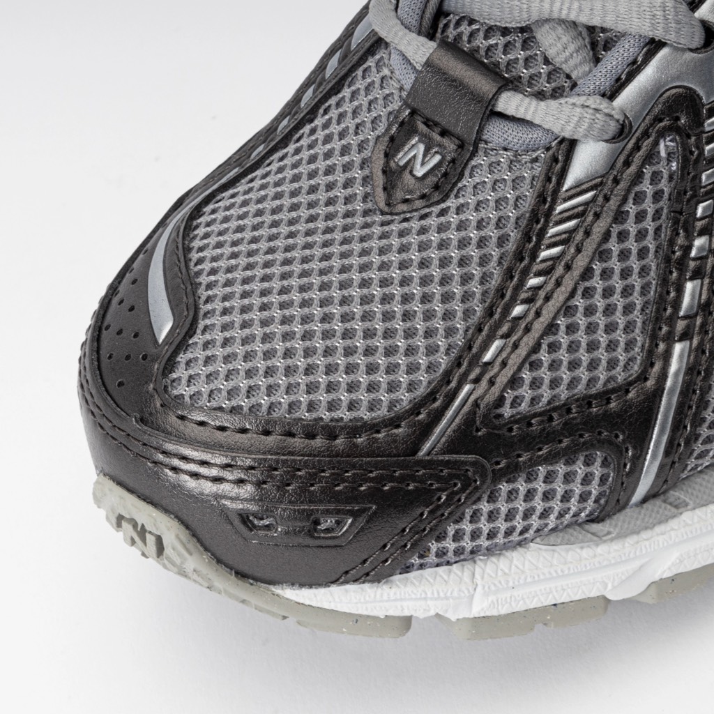 New Balance 1906R Black Metallic Urgent Red Slate U1906RCO