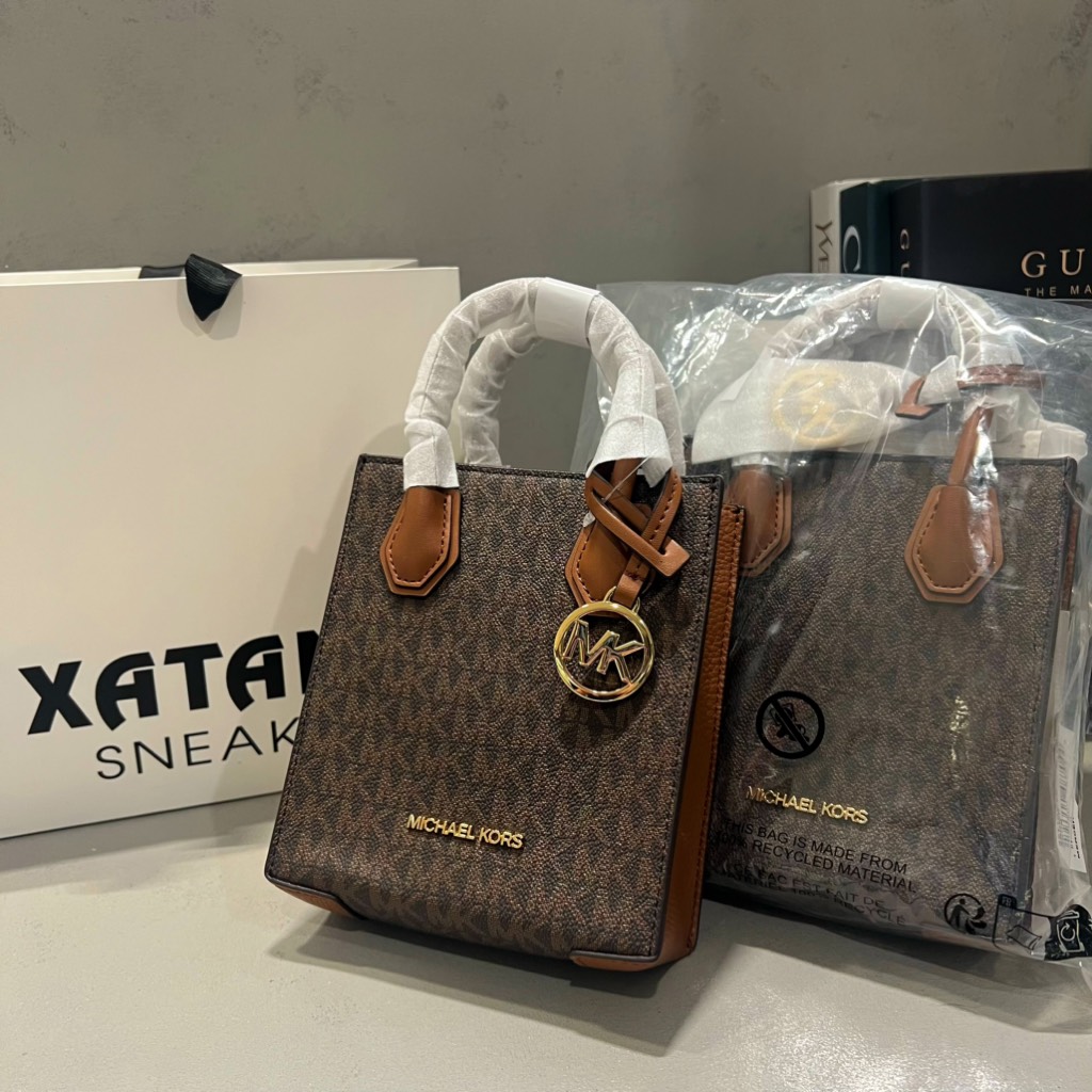 Túi Michael Kors Mercer Extra-Small Logo and Leather Brown 35T1GM9C0I