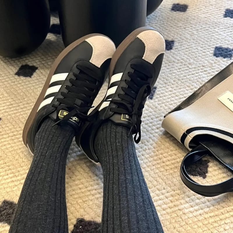 VL COURT 2.0 Core Black Gum ID6017