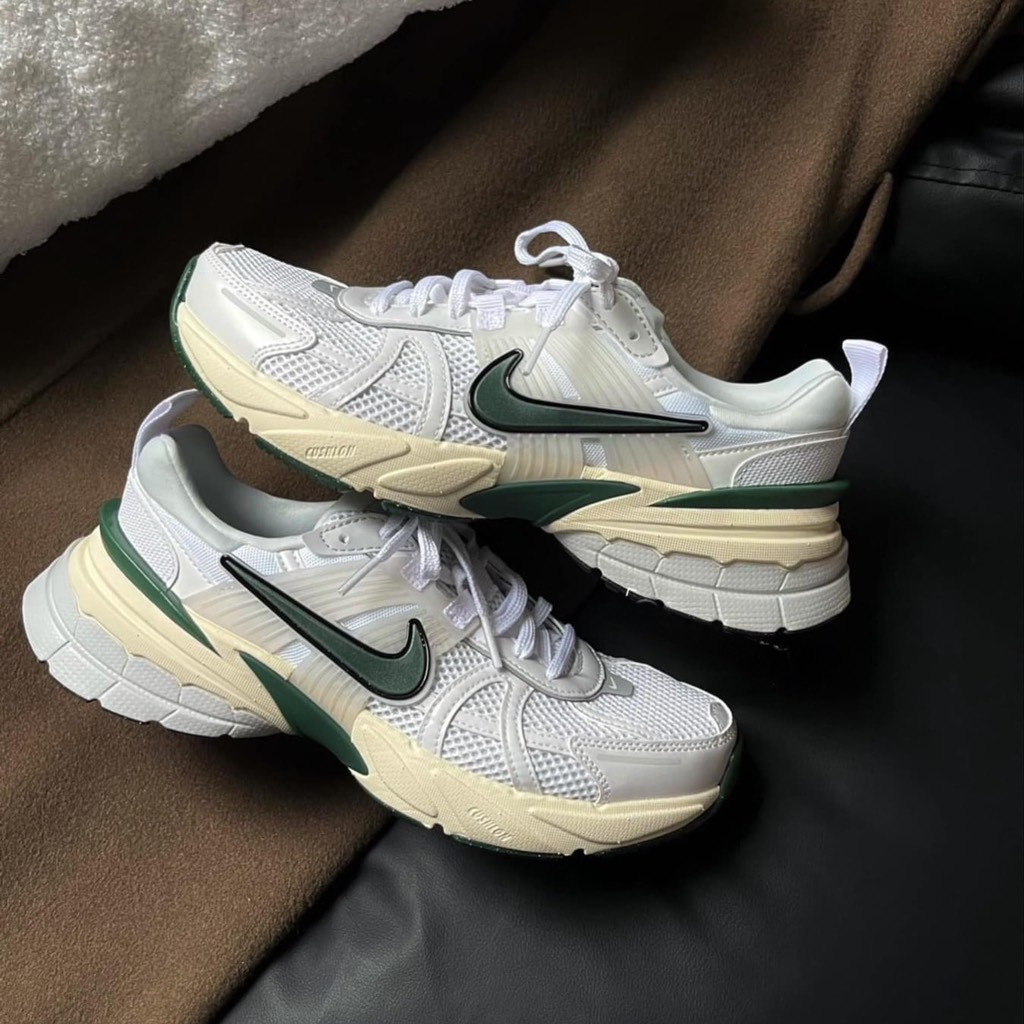 Nike V2K Run Fir White Green FD0736 101