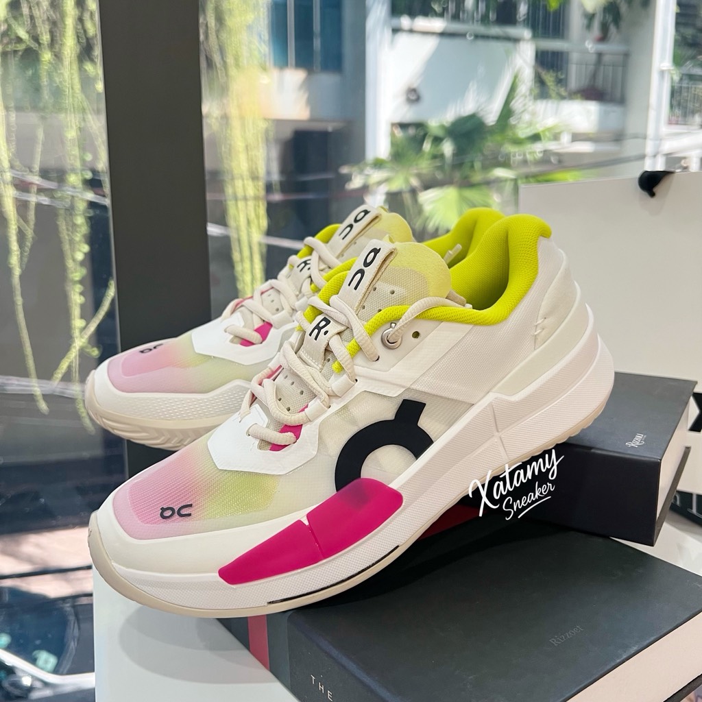On The Roger Pro 2 White Lime Tennis/Pickleball 3WE10332929