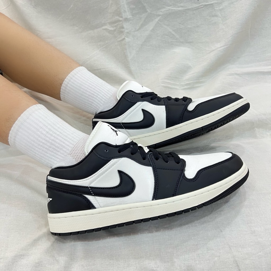 Jordan 1 Low SE "Vintage Panda" FB9893 101