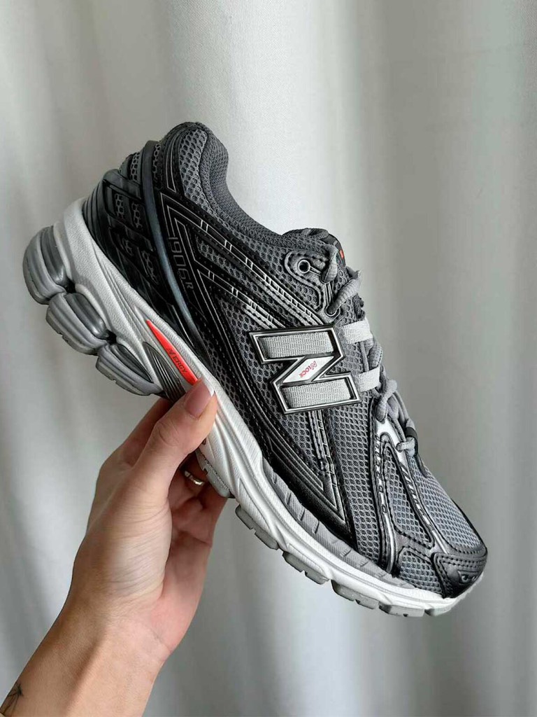 New Balance 1906R Black Metallic Urgent Red Slate U1906RCO