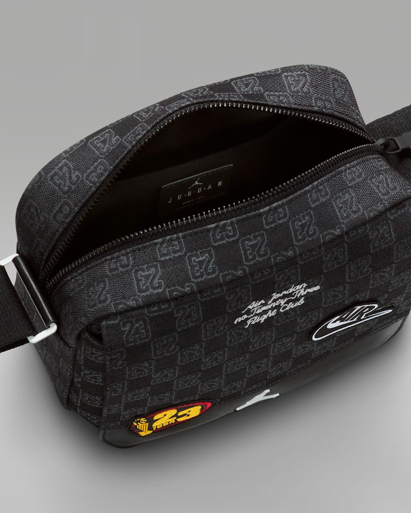 Túi Nike Jordan Monogram Messenger Bag Black MA9156 023