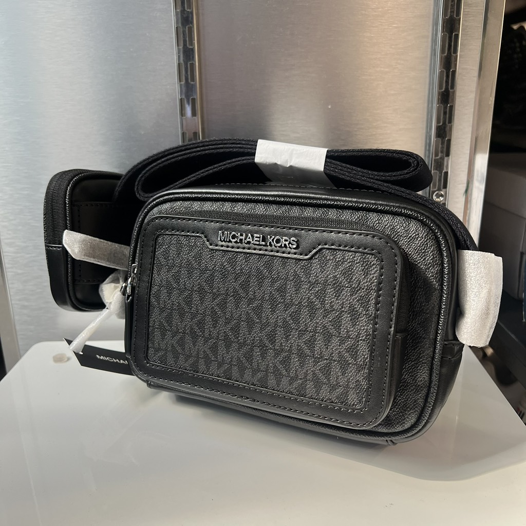 Túi Michael Kors Cooper Signature Logo Camera Crossbody Bag With Pouch Black 37T5LCOM1B