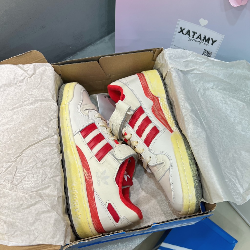 Forum 84 Low AEC White Red HR0557