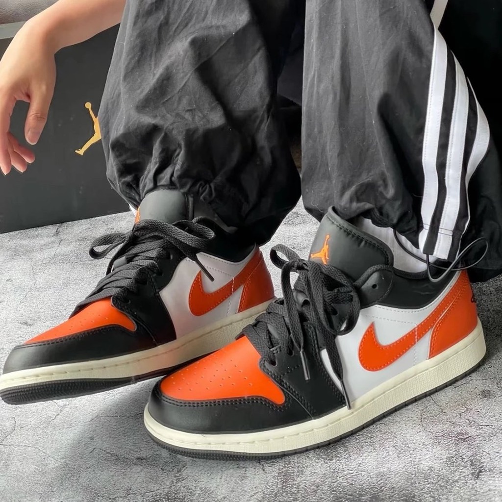 Jordan 1 Low ‘Shattered Backboard’ 553558 081