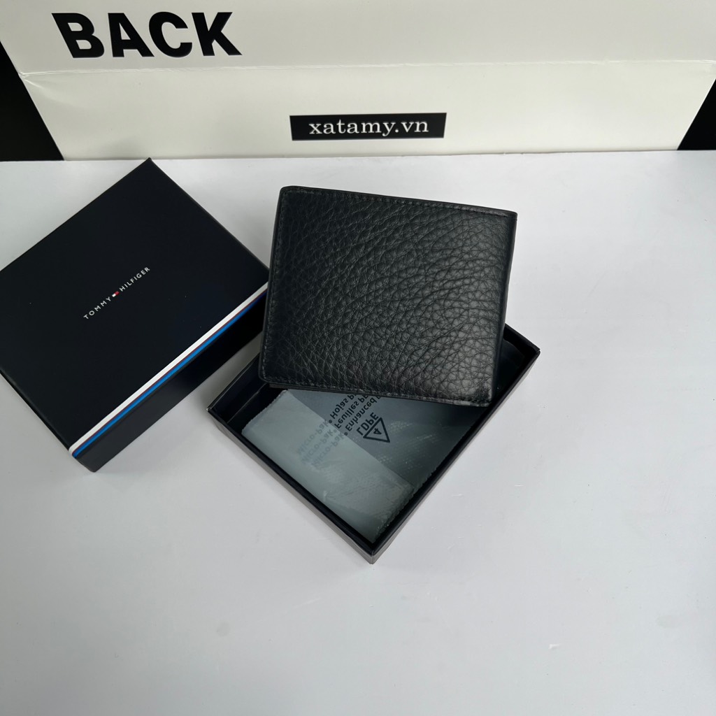 Ví Gập Tommy Hilfiger Casual Mini CC Wallet AM12767 400