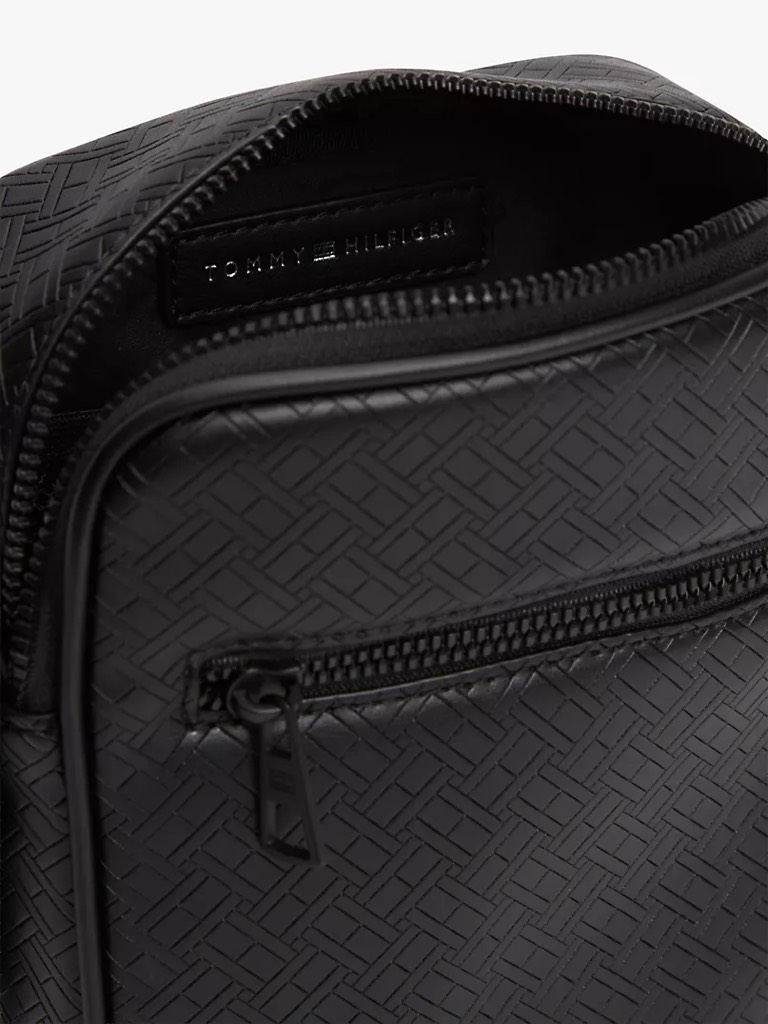 Túi Tommy Hilfiger Allover Flag Logo Mini Reported Bag Black AM14193 001