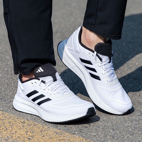 Duramo 10 White Black HQ4130