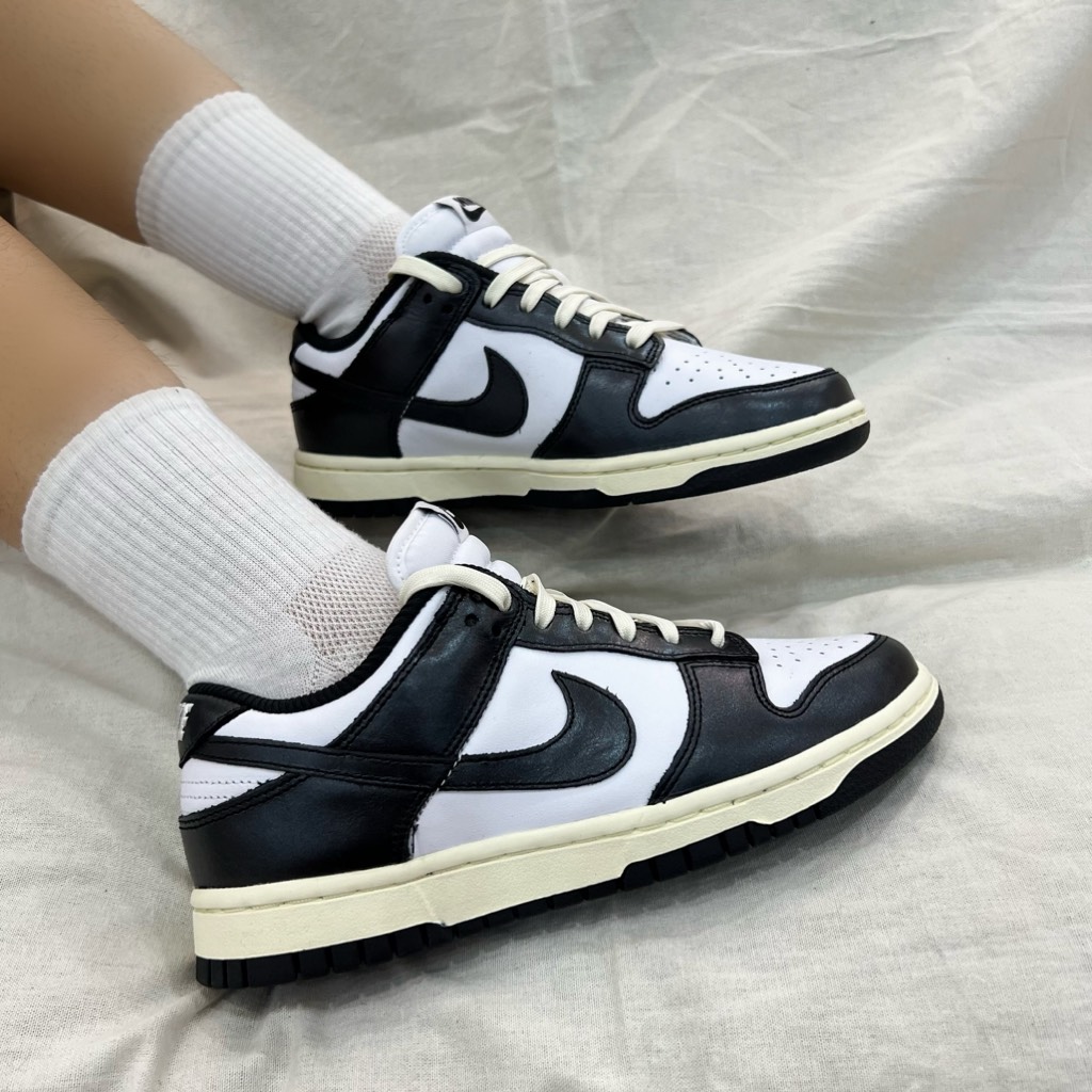 Dunk Low Vintage Panda FQ8899 100