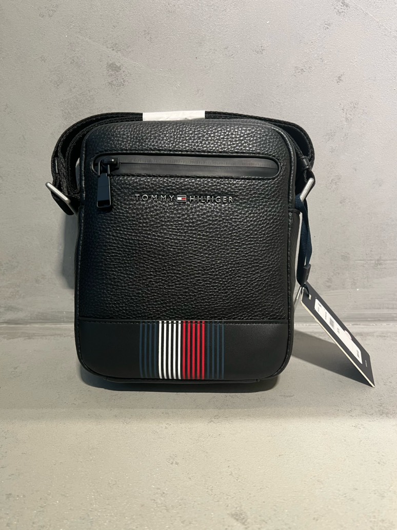 Túi Đeo Chéo Tommy Hilfiger Transit Mini Reporter Bag Black AM12484 001
