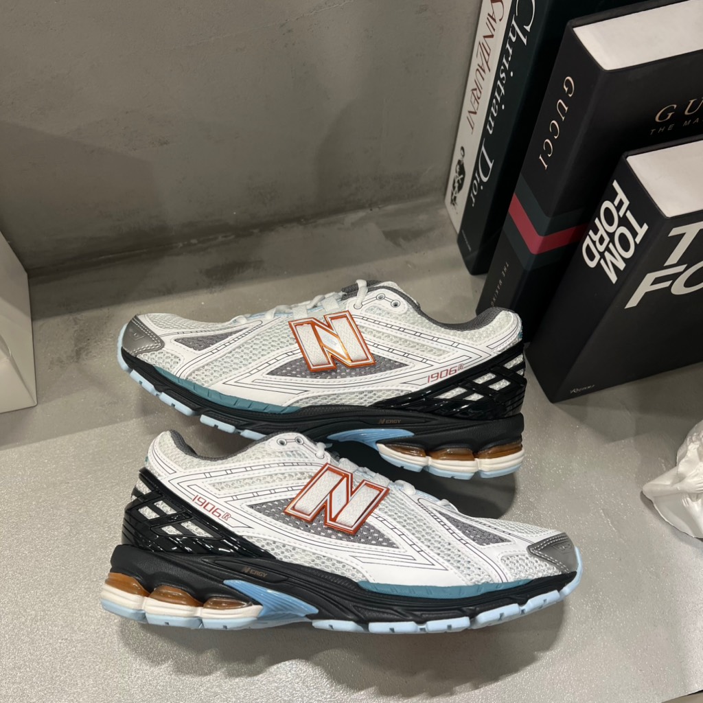 New Balance 1906R ‘White Black Copper’ M1906RBO