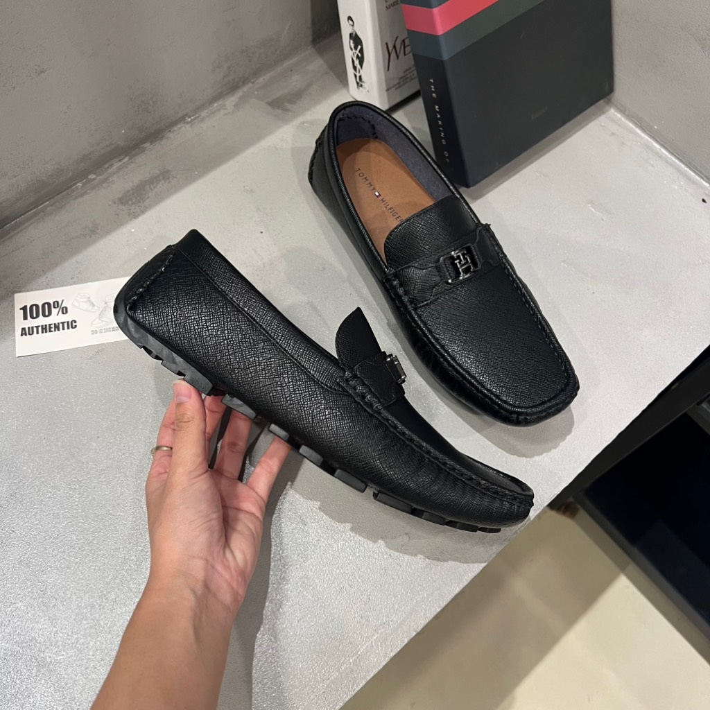Tommy Hilfiger ATTLE Driving Style Loafer Black 002