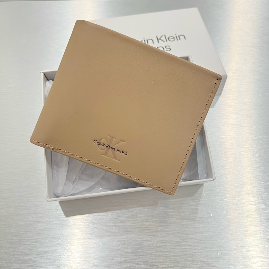 Ví Calvin Klein Monogram Logo Bifold Wallet Amphora 4G1014G 200