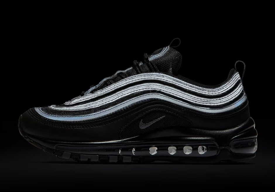 Air Max 97 “Triple Black” 921733 001