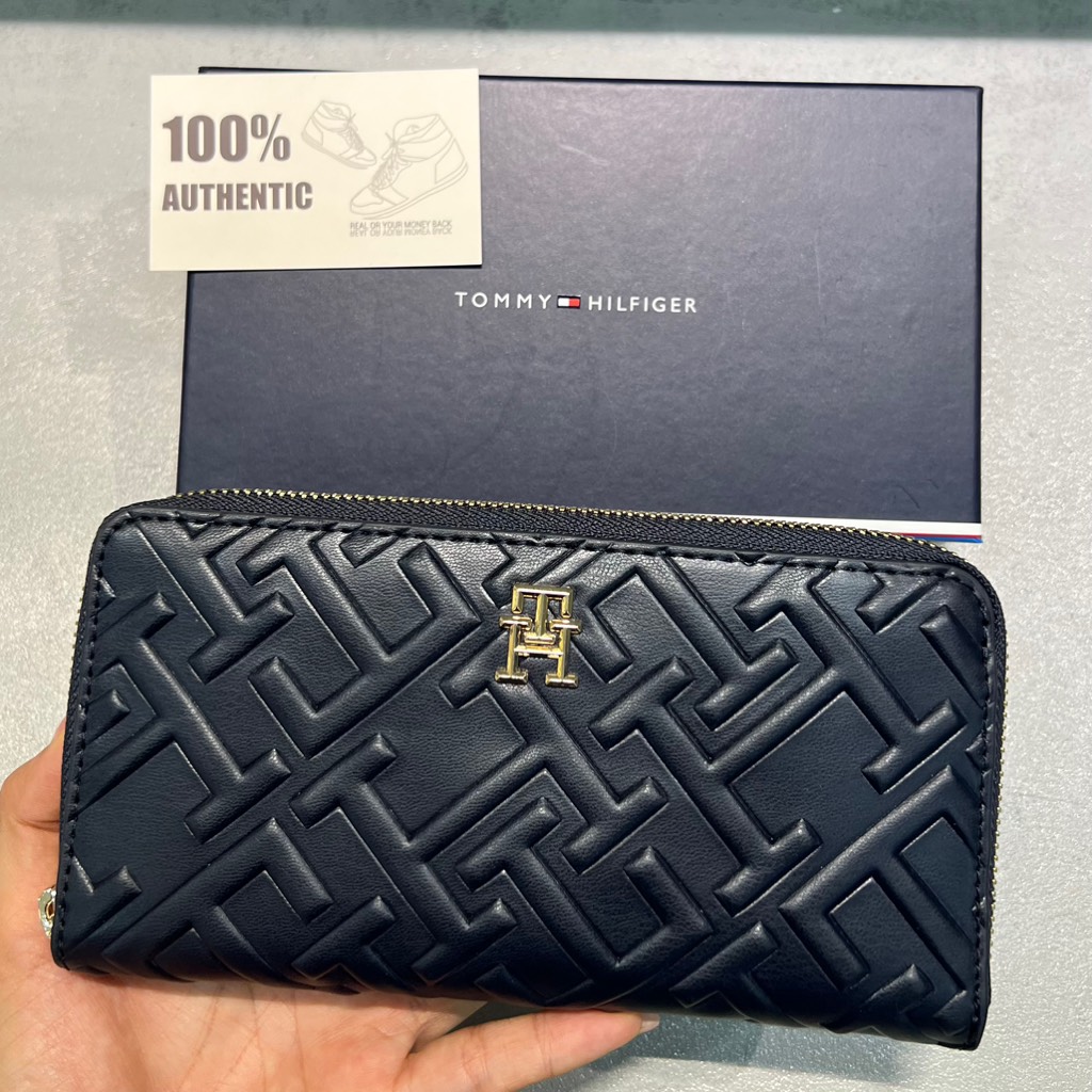 Ví Tommy Hilfiger Iconic Large Zip Wallet Mono Space Blue AW15272 400