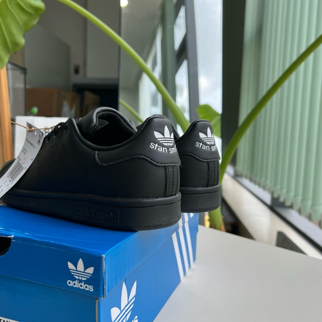 Stan Smith Triple Black FX7523