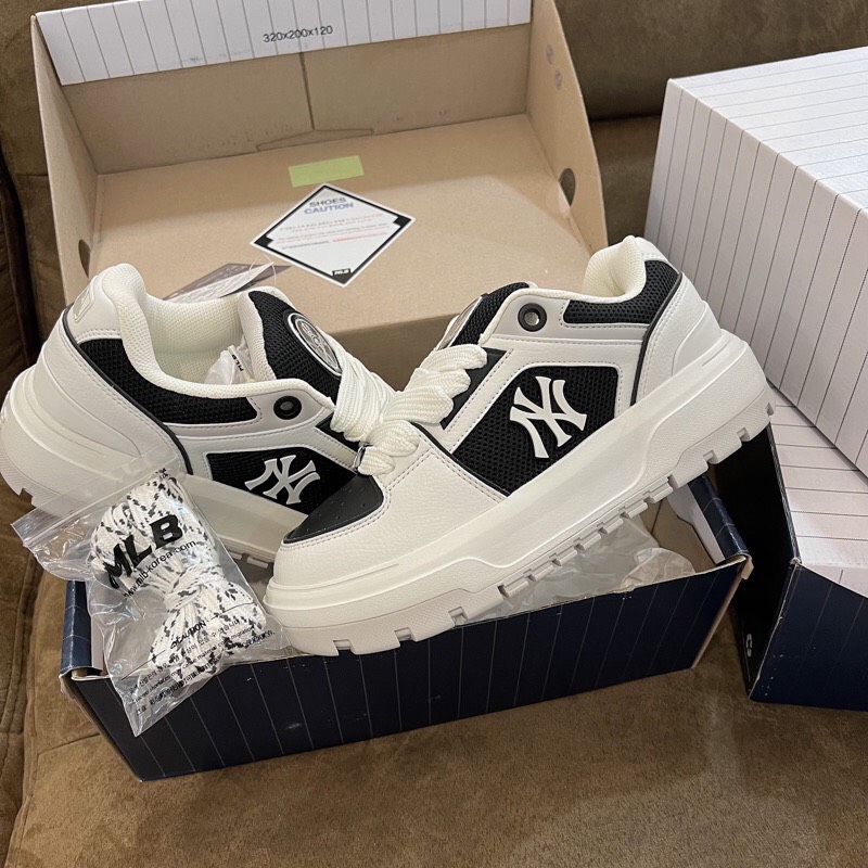 MLB Chunky Liner Wide NY Black 3ASXCW4N 50BKS