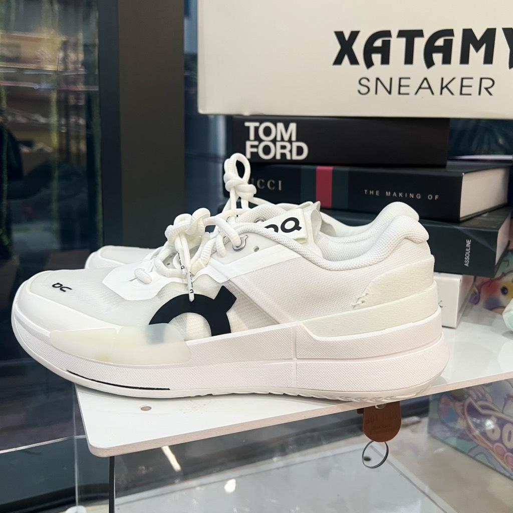 On The Roger Pro 2 All White 3ME10300108