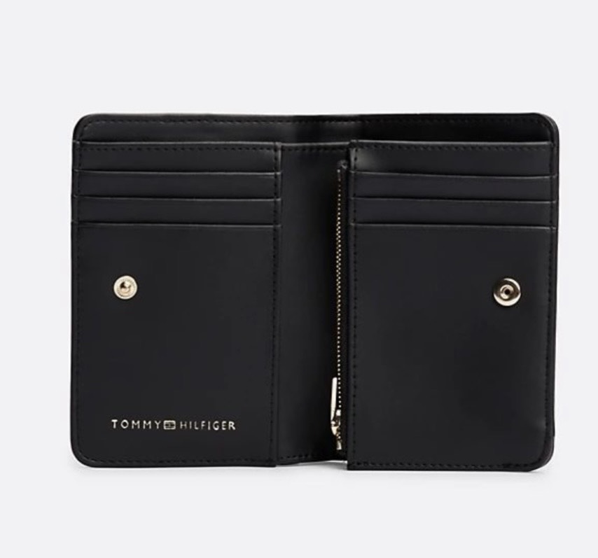 Ví Tommy Hilfiger Women's TH Heritage Slim Med Wallet Black AW16916 001