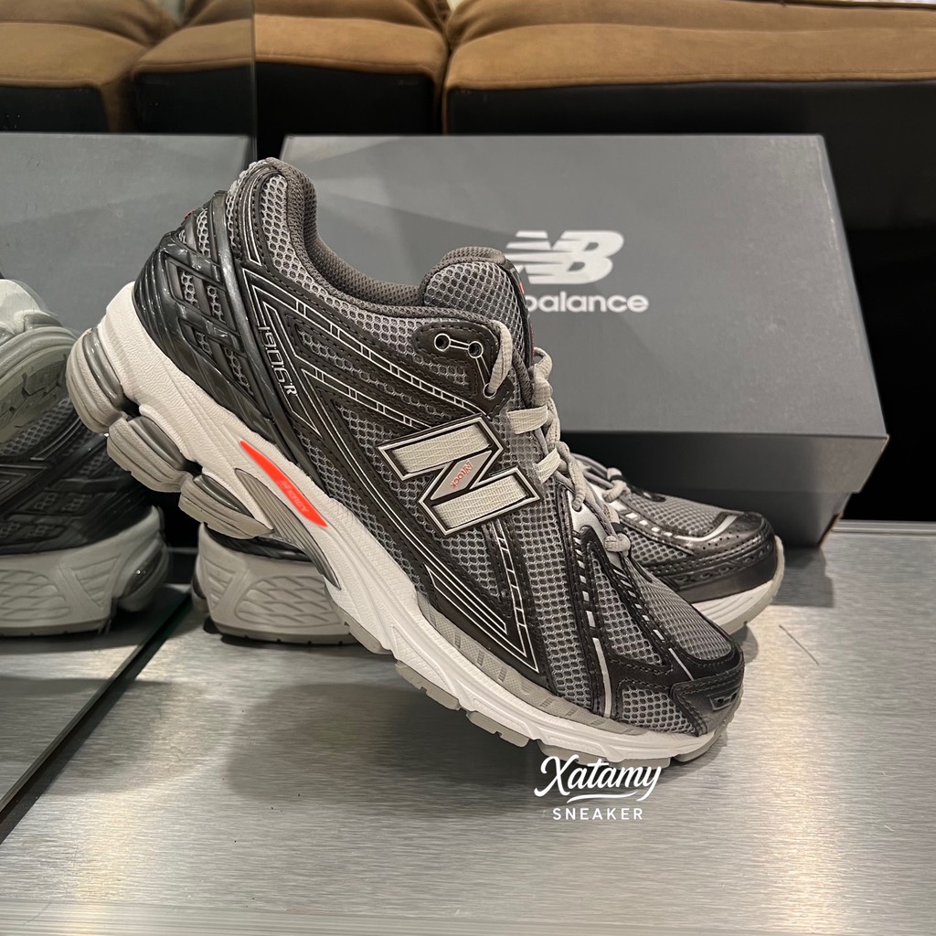 New Balance 1906R Black Metallic Urgent Red Slate U1906RCO