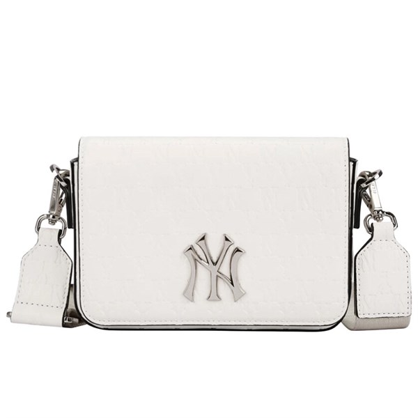 Túi MLB Monogram White Hoodie Bag NY 32BGPB111-50I